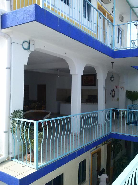 Hotel Sarabi Barra de Navidad Exterior foto
